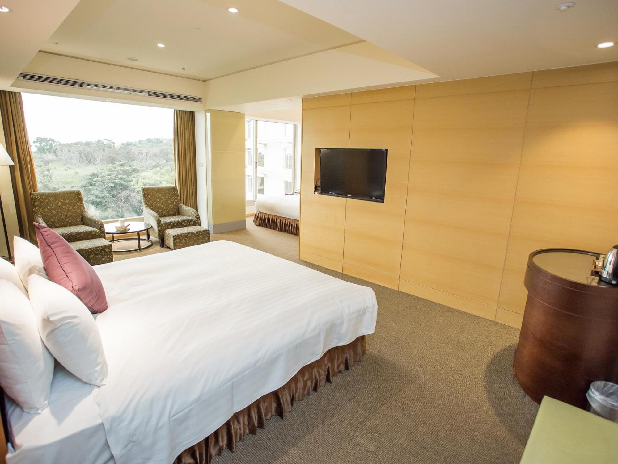 Freshfields Hotel Taichung Exterior photo Deluxe Room