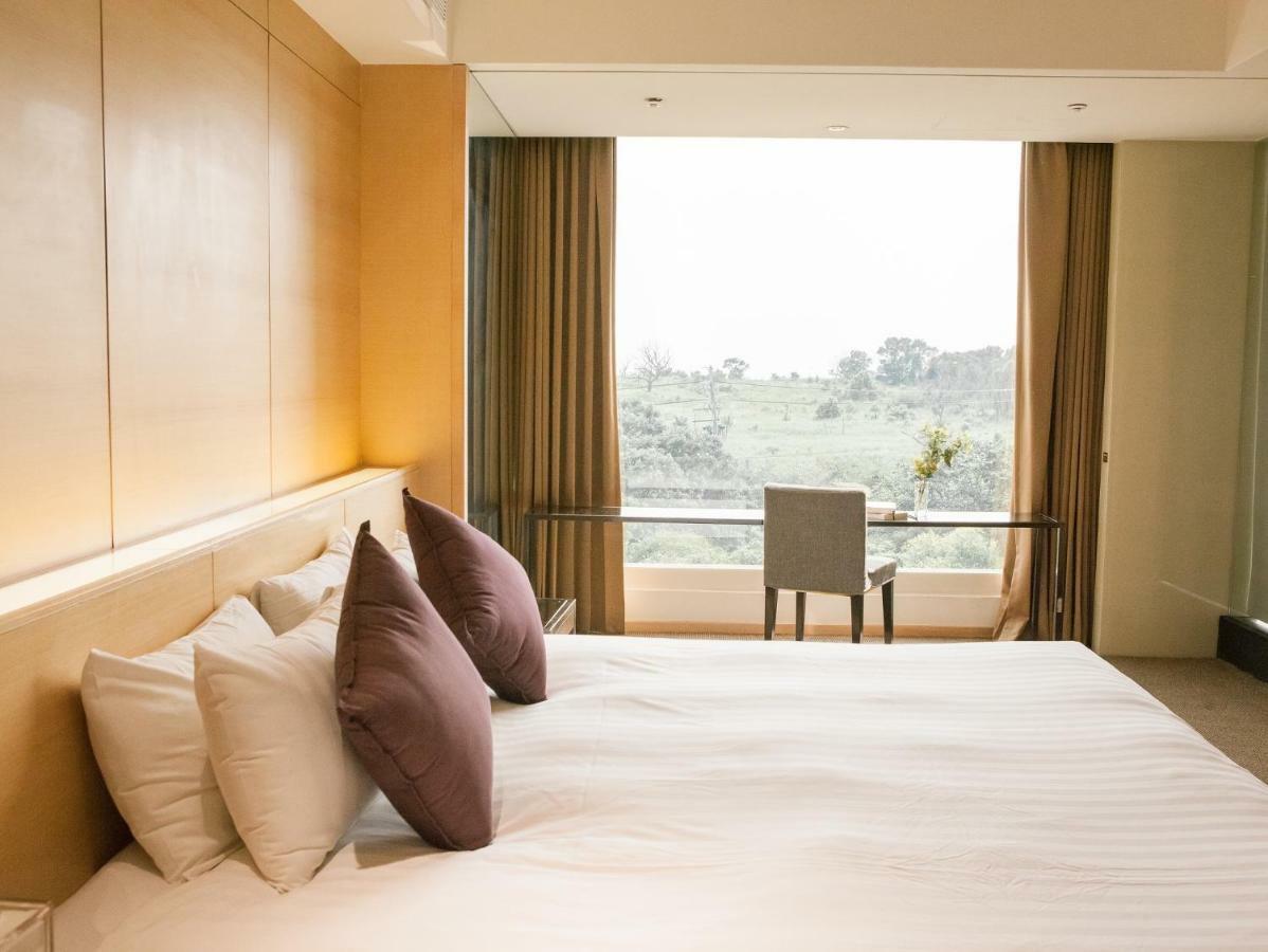 Freshfields Hotel Taichung Exterior photo Deluxe Room