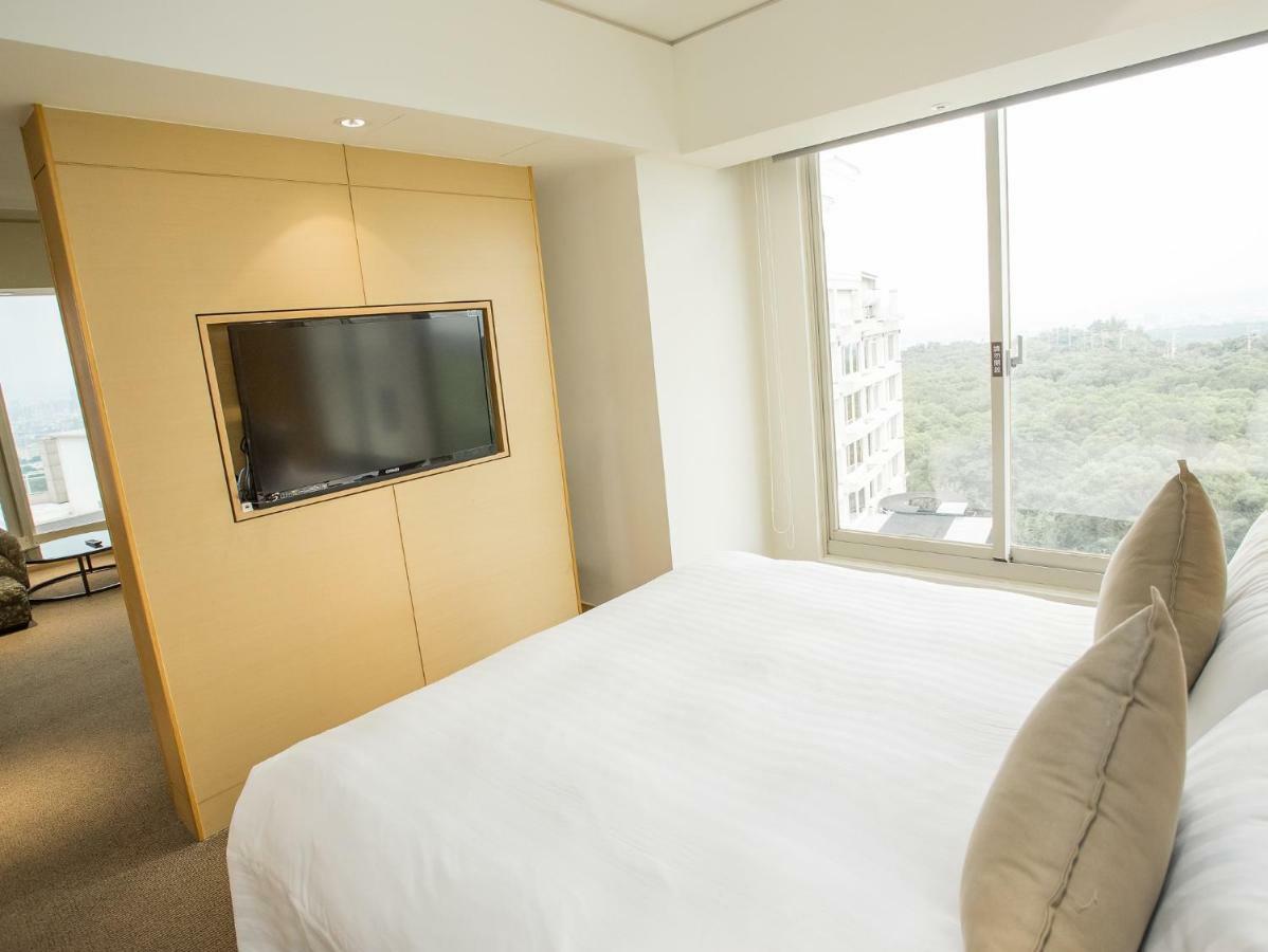 Freshfields Hotel Taichung Exterior photo